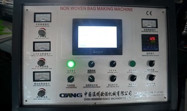 حقيبة PLC التحكم غير المنسوجة حقيبة صنع آلة للتعامل مع حقيبة قابلة لإعادة الاستخدام